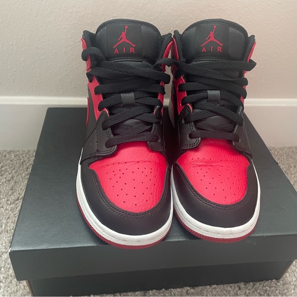 Air Jordan 1 mid - Picture 3 of 5